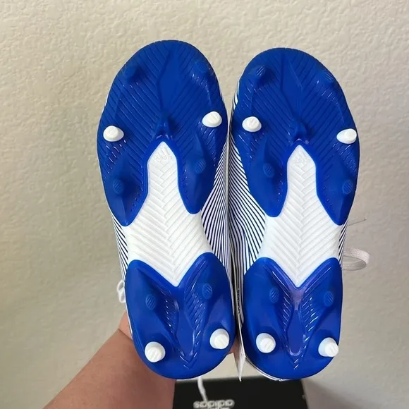 Adidas Nemeziz Soccer Cleats Blue And White Size 11.5
