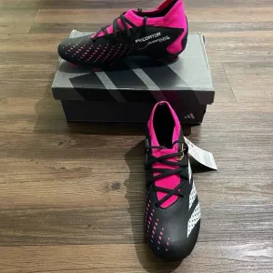 Adidas Predictor Accuracy .3 Fg J sz 5 soccer cleats NWT
