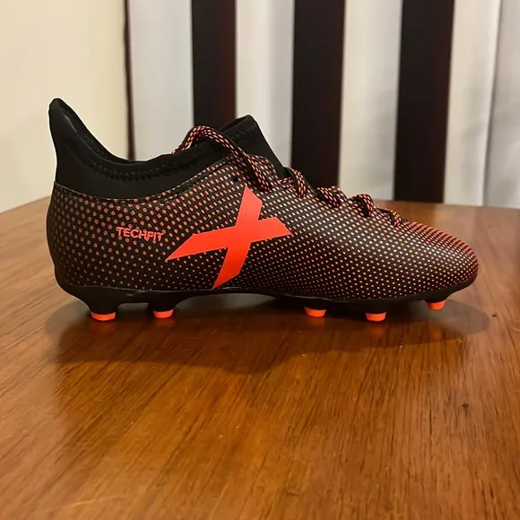 Adidas X 17.3 FG J Junior Youth Boys Soccer football cleats shoe S82368 Size 4.5