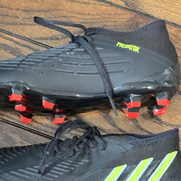 Big Kiddo, PREDATOR EDGE FG, Soccer Cleats, NWT