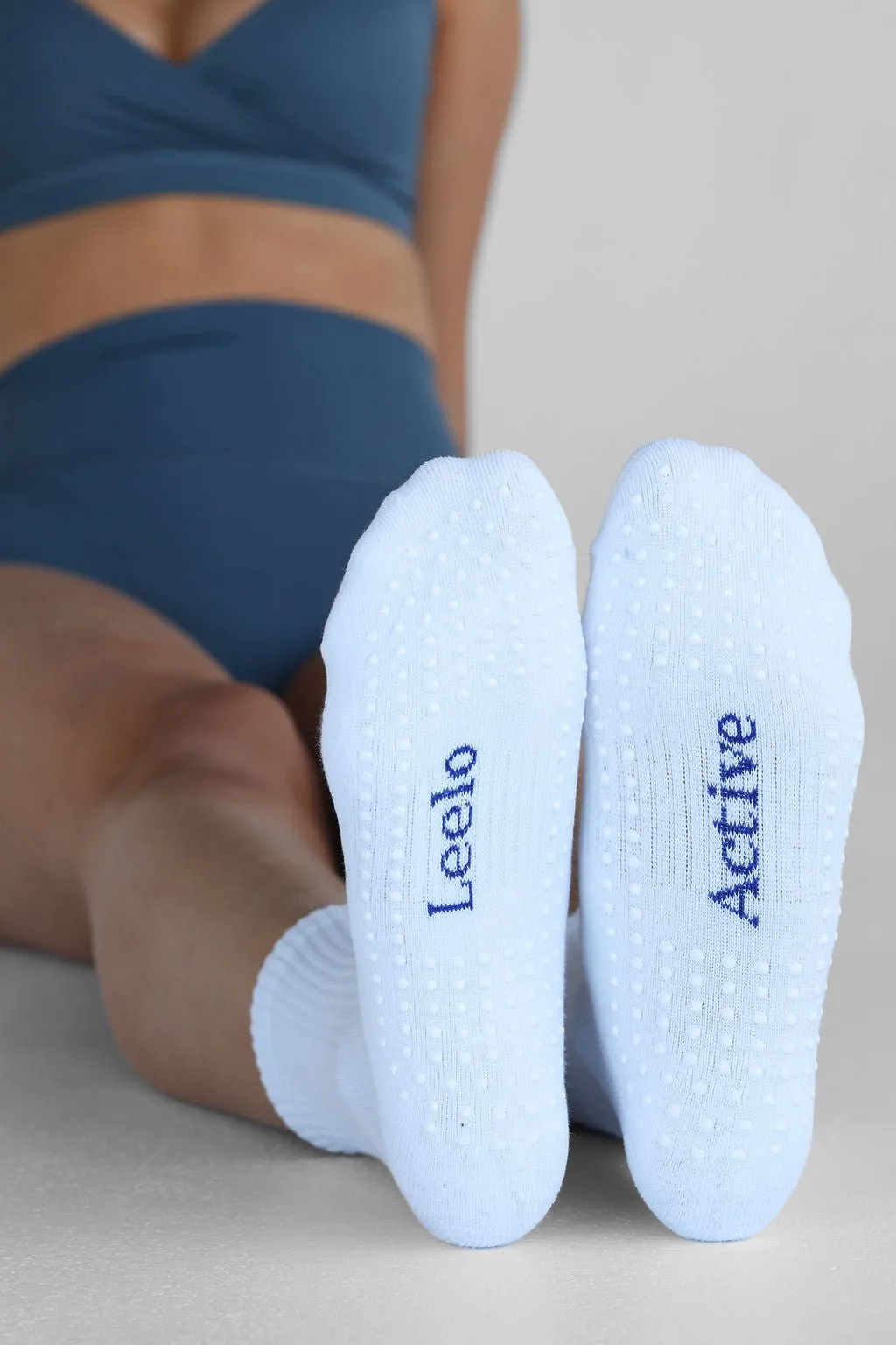 Breathe Grip Socks - Cobalt