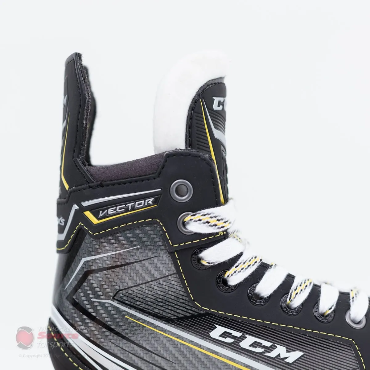CCM Tacks Vector Junior Skates (2018)