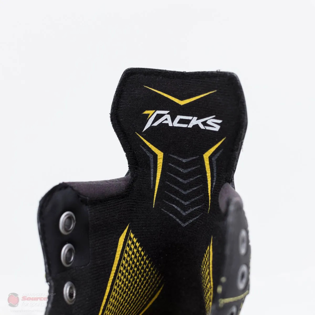 CCM Tacks Vector Junior Skates (2018)