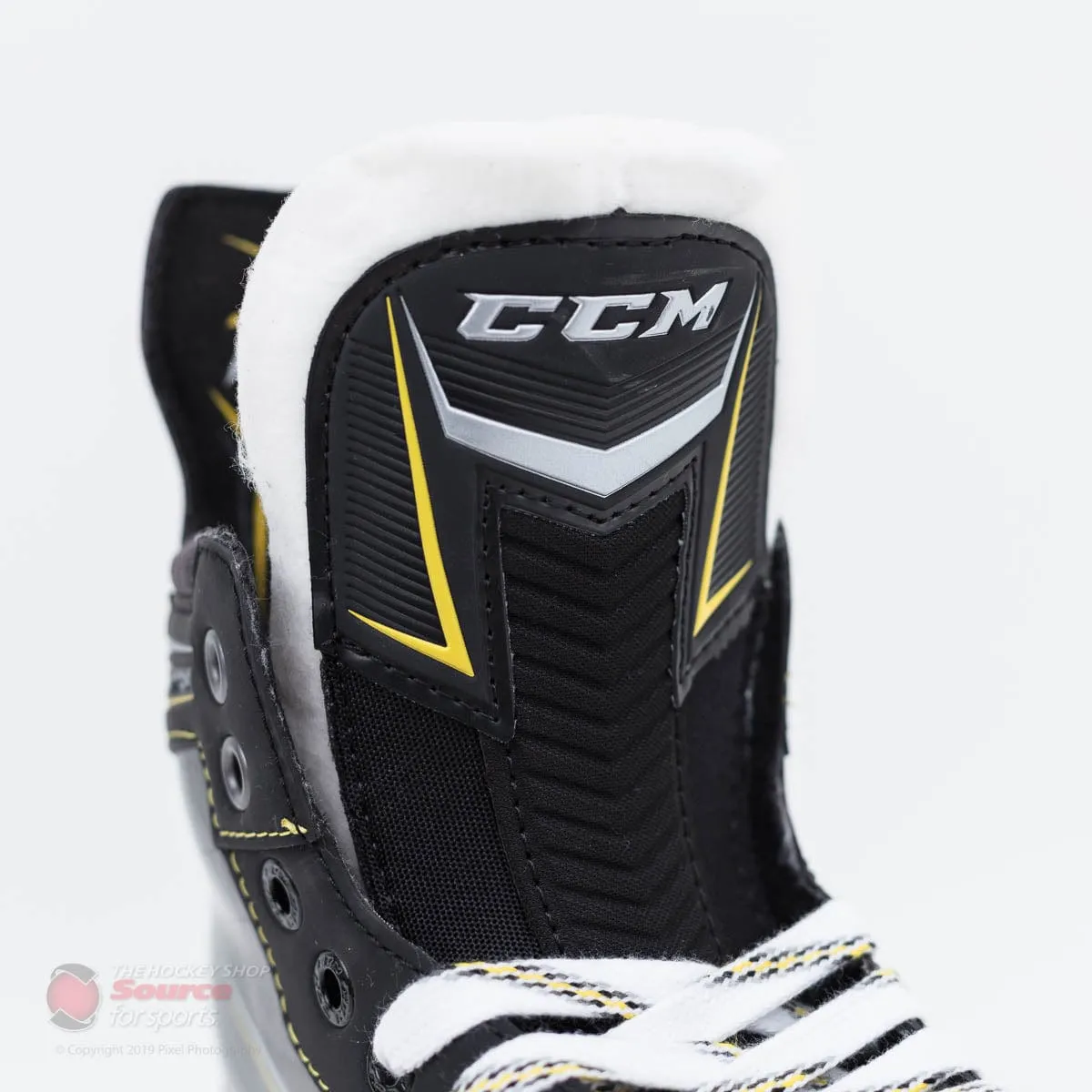 CCM Tacks Vector Junior Skates (2018)