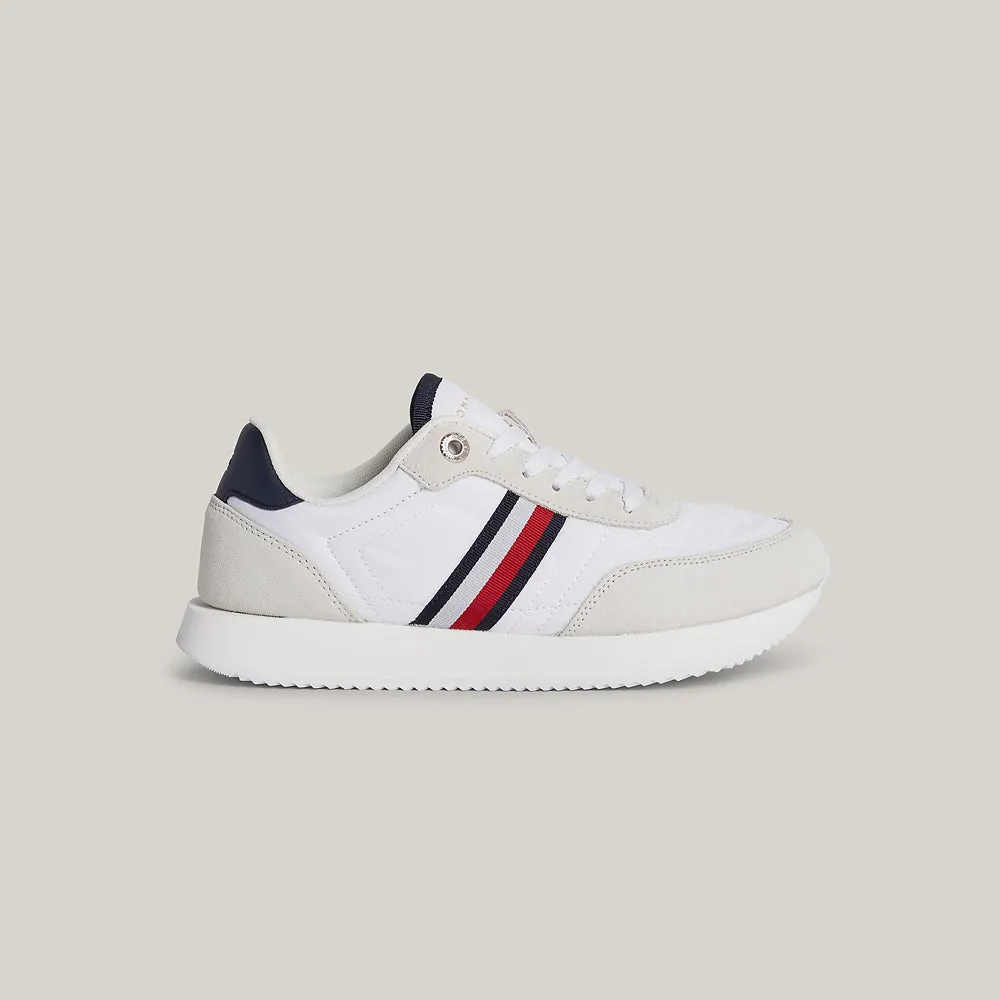 Essential Runner - White