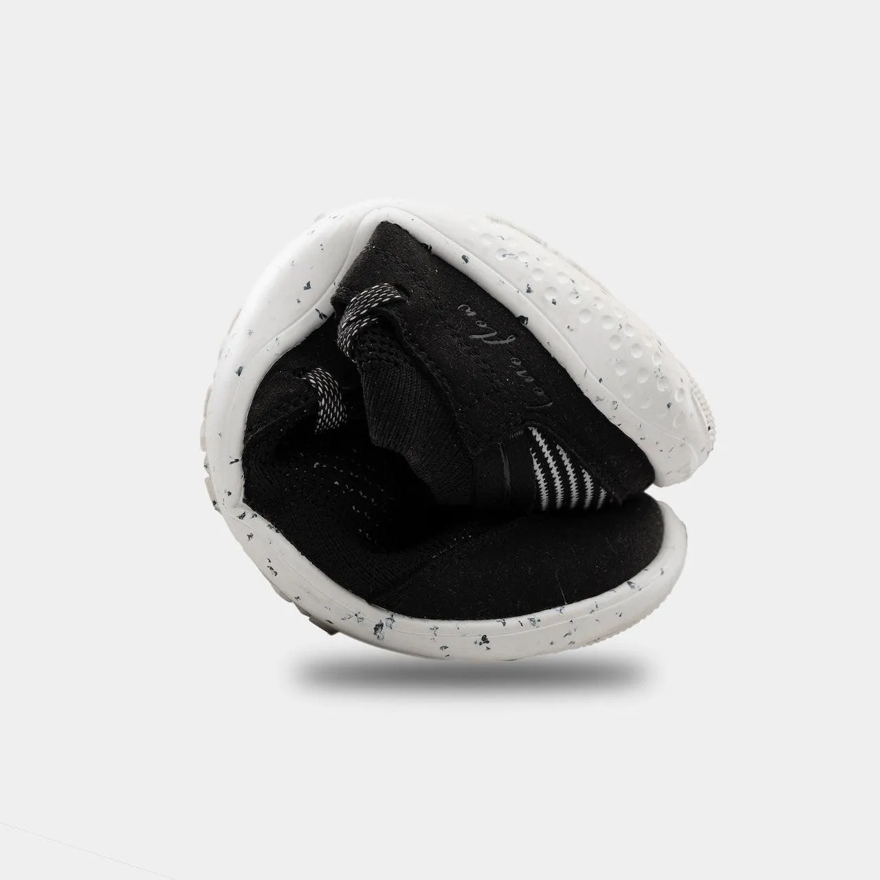 FLOW S BLACK Barefoot Workout Shoes