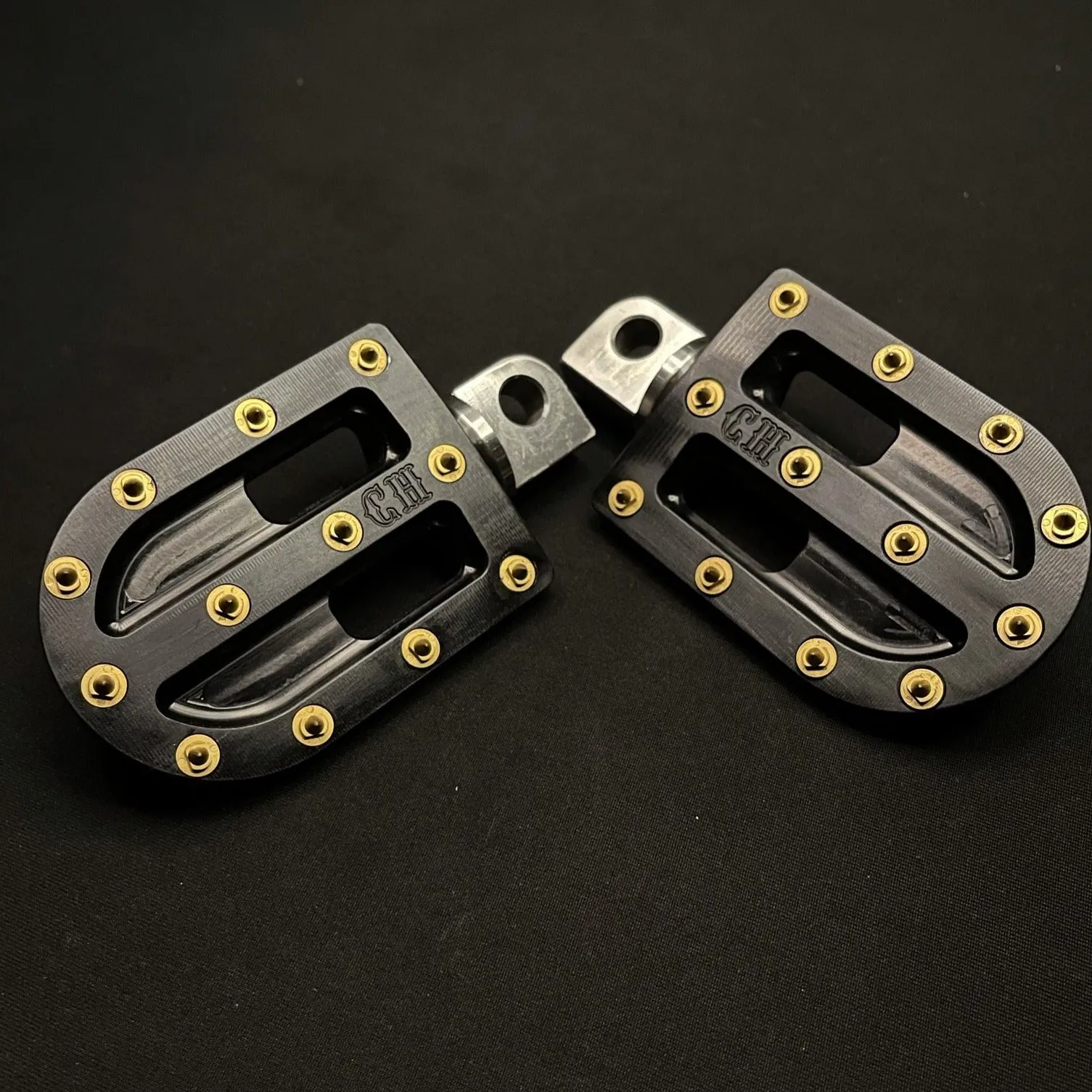 Foot Pegs: Slayer Pegs