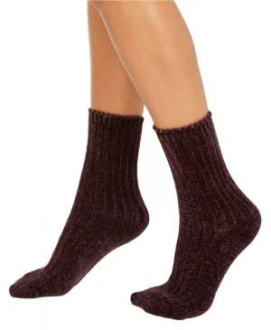 HUE Women's Chenille Plush Boot Socks. U19561