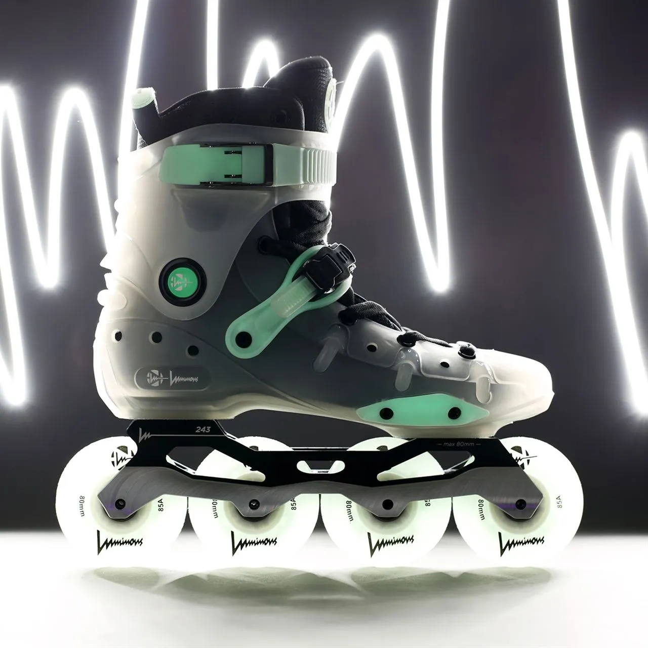Luminous Ray Inline Skates - Clear
