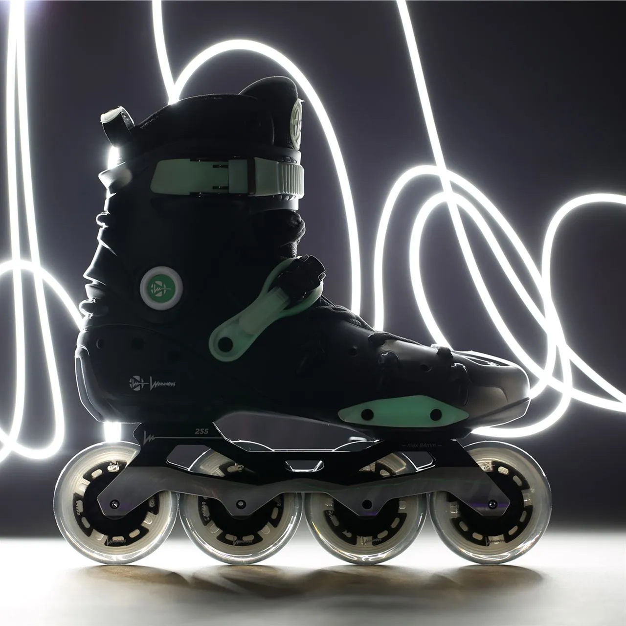 Luminous Ray Inline Skates - Dark