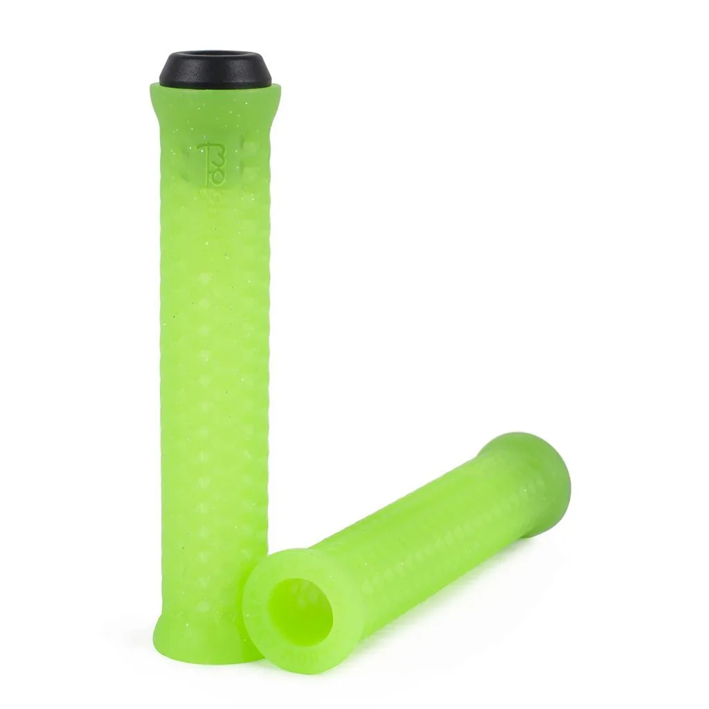 Maya DCR Grips