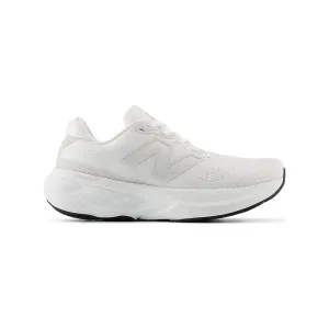 New Balance Women's 880 v15
