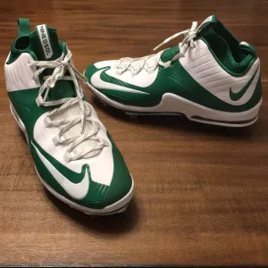 NIKE Air Max MVP Elite 2 Men’s Baseball Cleats