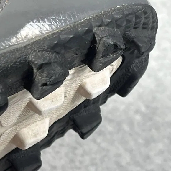 Nike Land Shark Football Cleats Men's 10 Black Silver Athletic 511292-009 Soccer