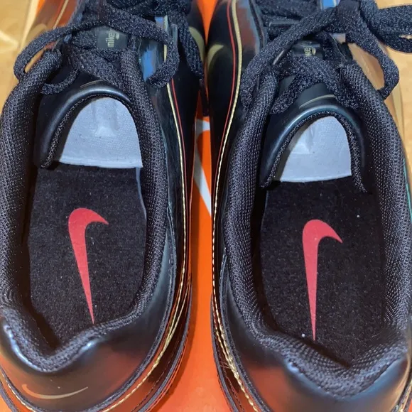 NWB!! Vintage Y2K Nike First2 Team FG Soccer Cleats Size 6