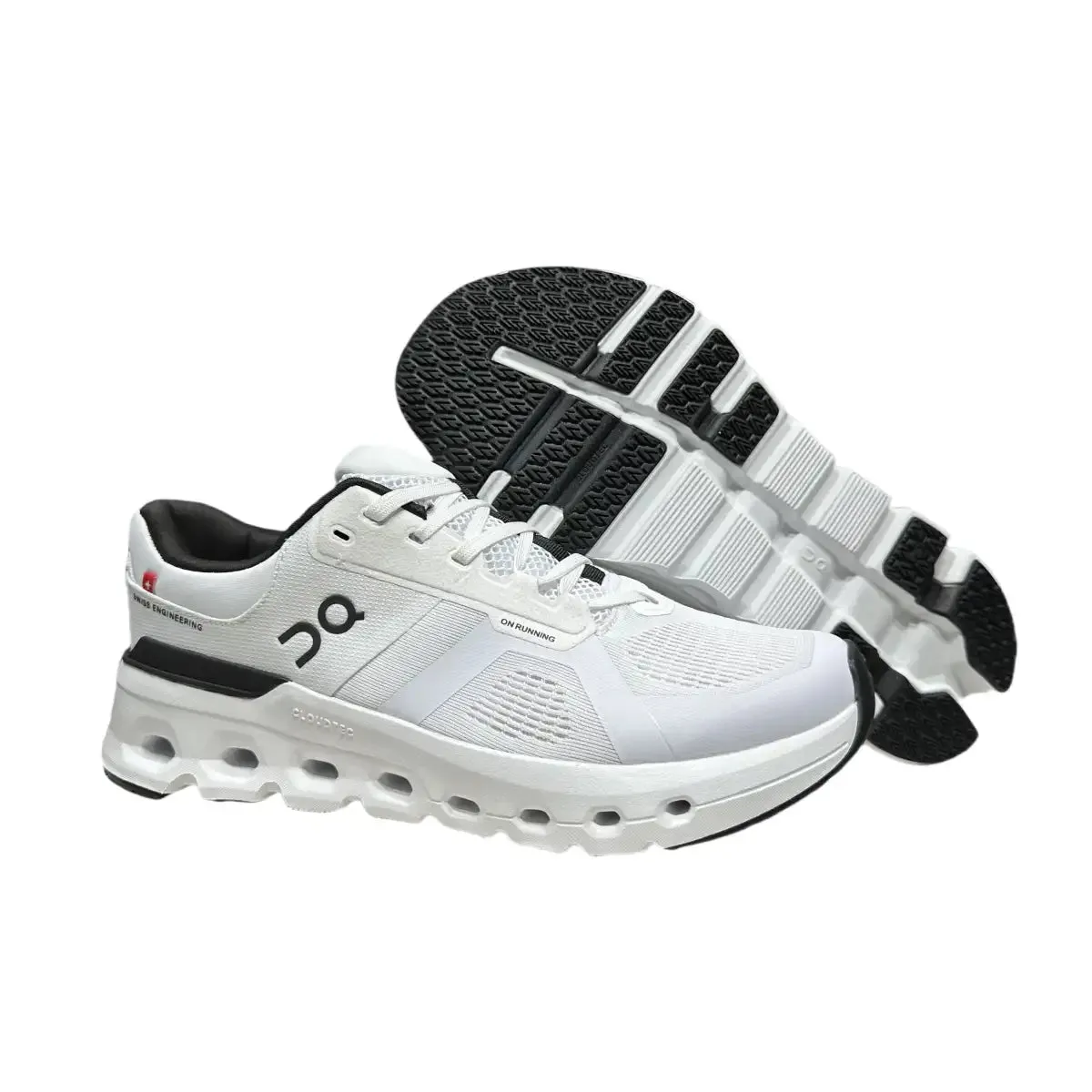 On Cloudrunner   2 Women's White/Black