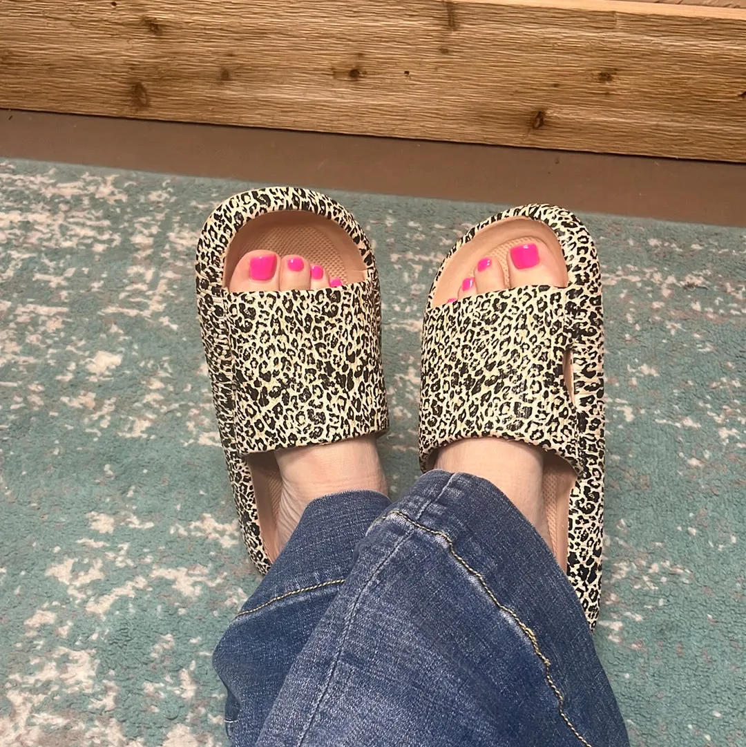 The Leopard Cloud Sandal Shoes