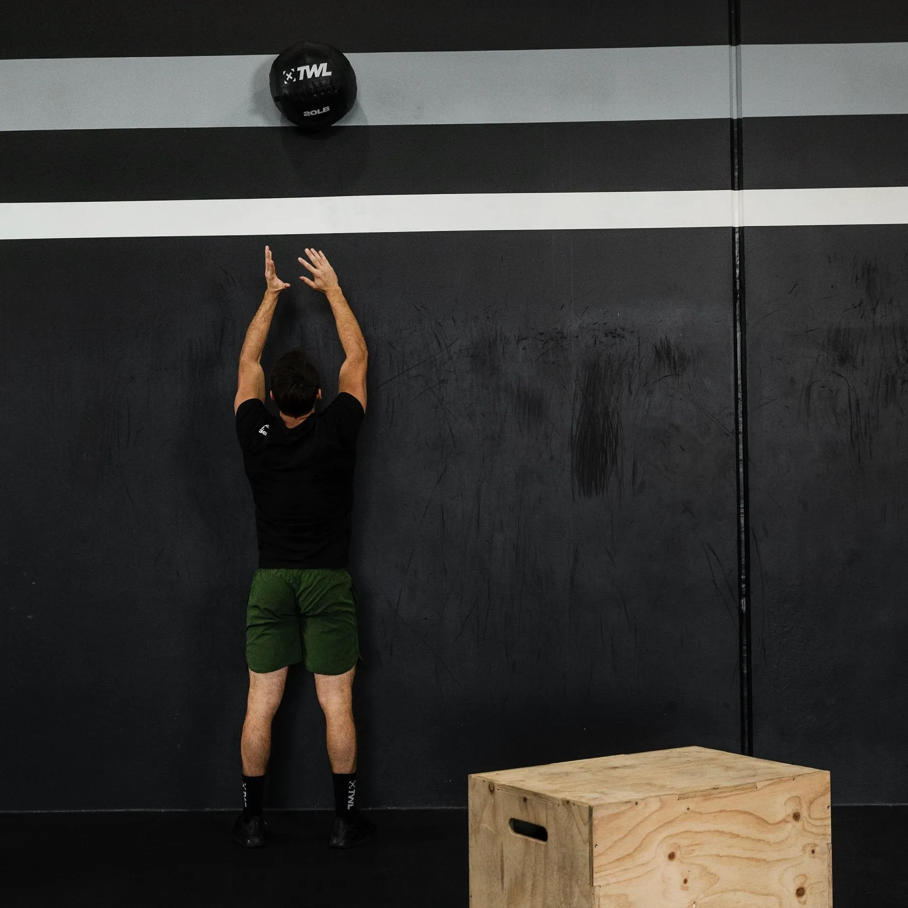 TWL - WALL BALL - BLACK