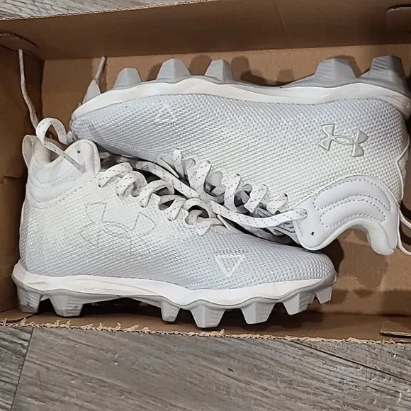 Under Armour Spotlight Fran RM 2.0 Jr Football Cleats