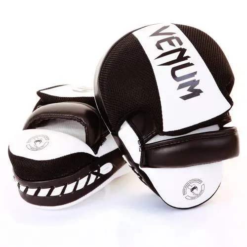 Venum Cellular 2.0 Focus Mitts